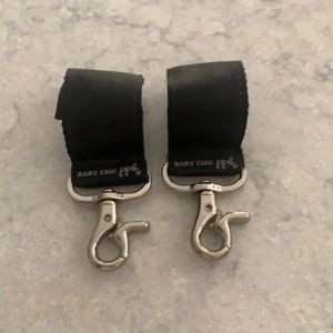 Petunia pickle bottom stroller bag clips